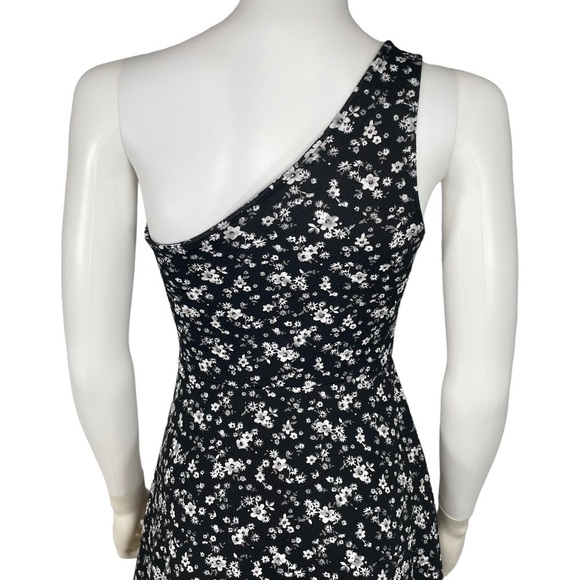 SO Asymmetric One Strap Floral Mini Dress - Picture 4 of 8